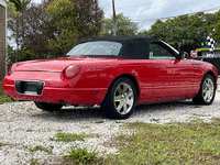 Image 10 of 25 of a 2003 FORD THUNDERBIRD