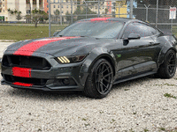 Image 4 of 41 of a 2016 FORD MUSTANG GT