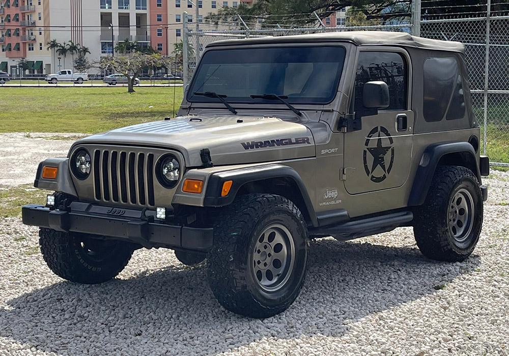 2nd Image of a 2004 JEEP WRANGLER