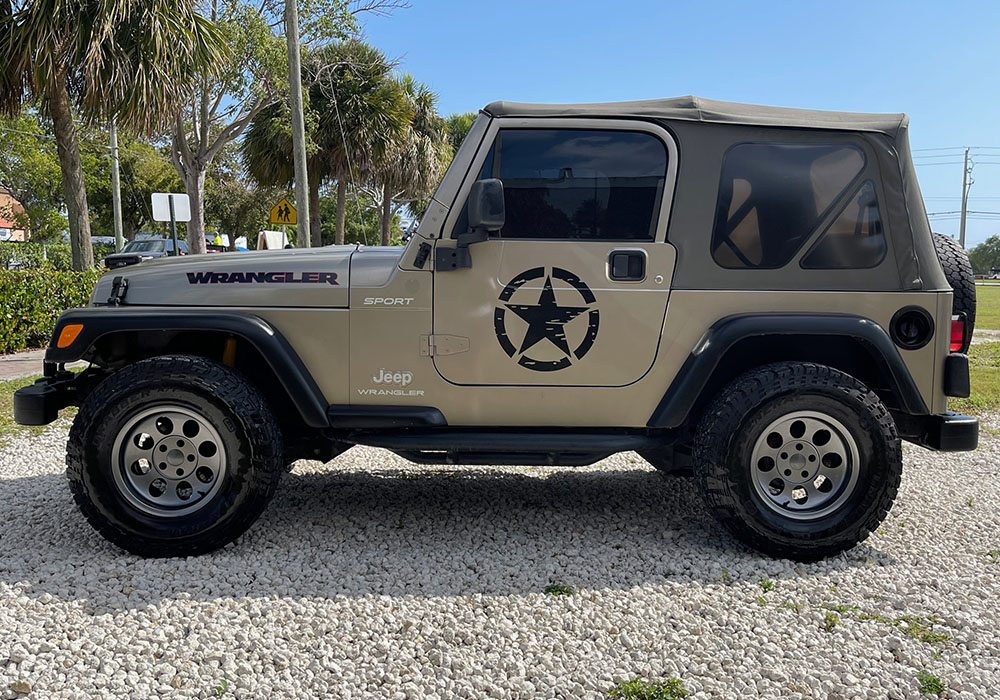 8th Image of a 2004 JEEP WRANGLER