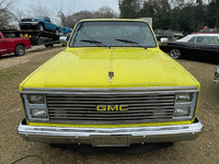 Image 3 of 9 of a 1986 GMC C1500