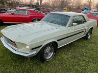 Image 3 of 20 of a 1968 FORD MUSTANG