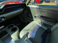 Image 13 of 20 of a 1968 FORD MUSTANG