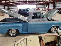 Image 4 of 21 of a 1959 GMC SHORTBED