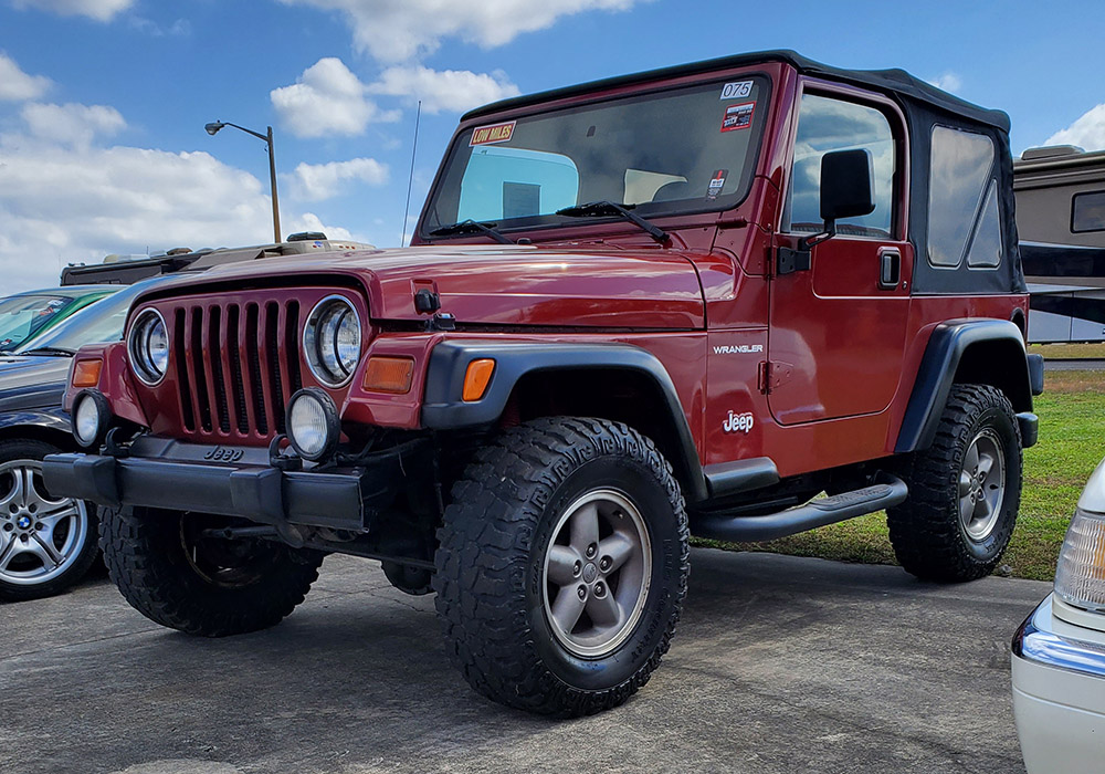 1st Image of a 1999 JEEP WRANGLER SPORT