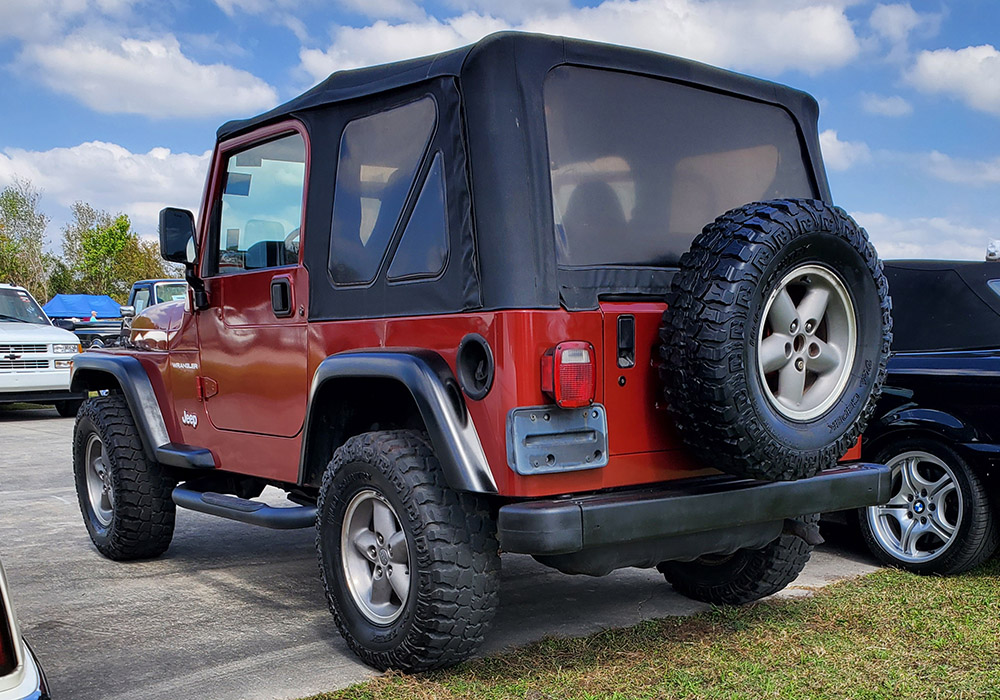 5th Image of a 1999 JEEP WRANGLER SPORT