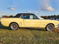 Image 4 of 23 of a 1966 FORD MUSTANG