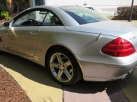 Image 11 of 13 of a 2004 MERCEDES-BENZ SL500