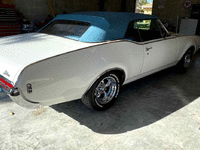 Image 2 of 7 of a 1968 OLDSMOBILE CUTLASS S