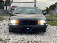 Image 6 of 25 of a 1996 CHEVROLET IMPALA / CAPRICE