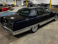 Image 4 of 18 of a 1994 CADILLAC FLEETWOOD BROUGHAM