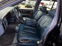 Image 8 of 18 of a 1994 CADILLAC FLEETWOOD BROUGHAM