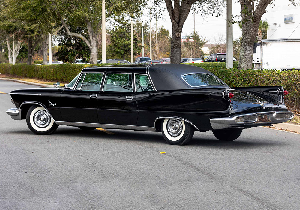 3rd Image of a 1958 CHRYSLER IMPERIAL