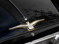 Image 21 of 23 of a 1958 CHRYSLER IMPERIAL