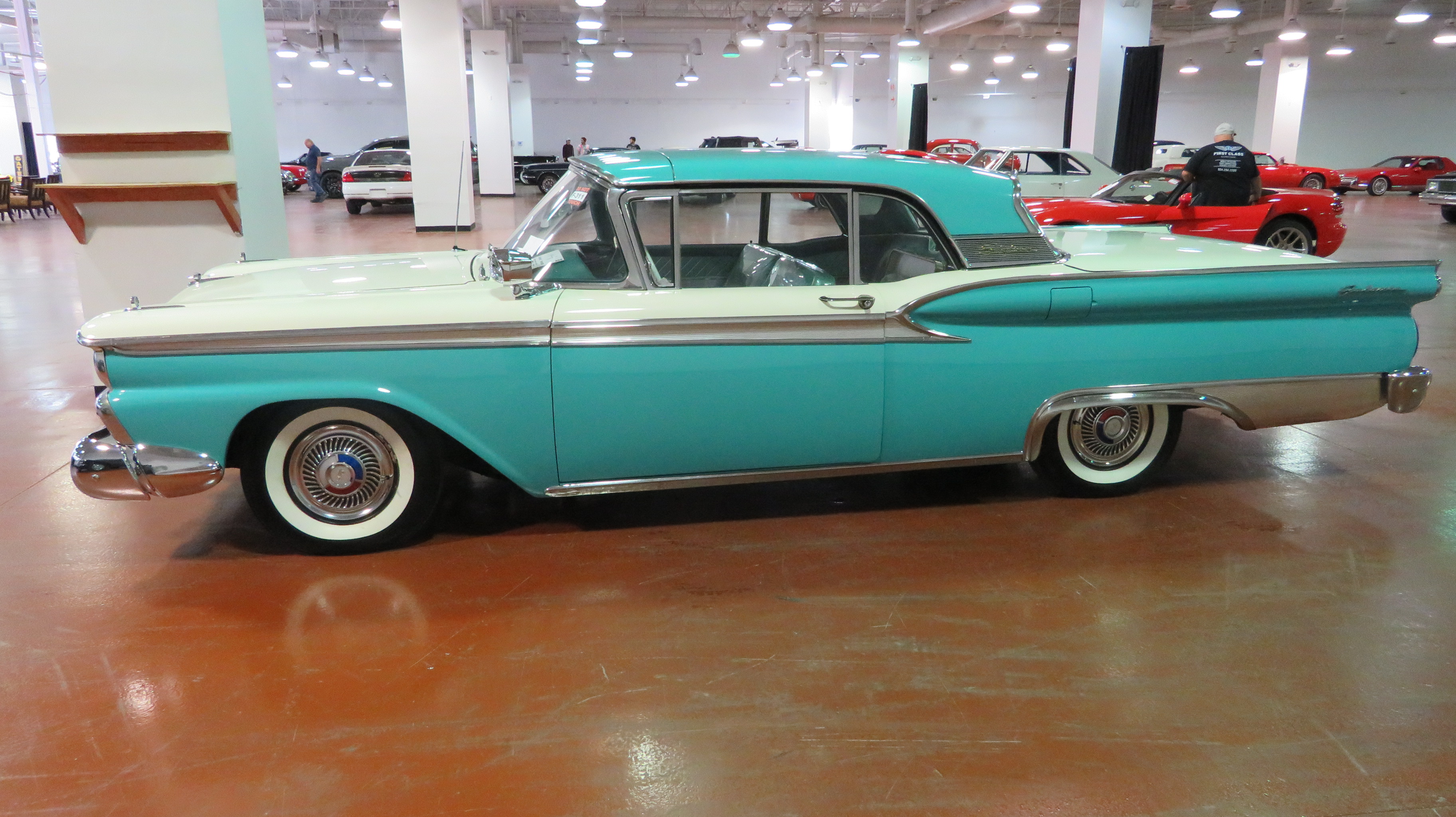 3rd Image of a 1959 FORD GALAXIE 500