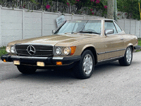 Image 2 of 20 of a 1985 MERCEDES 380SL
