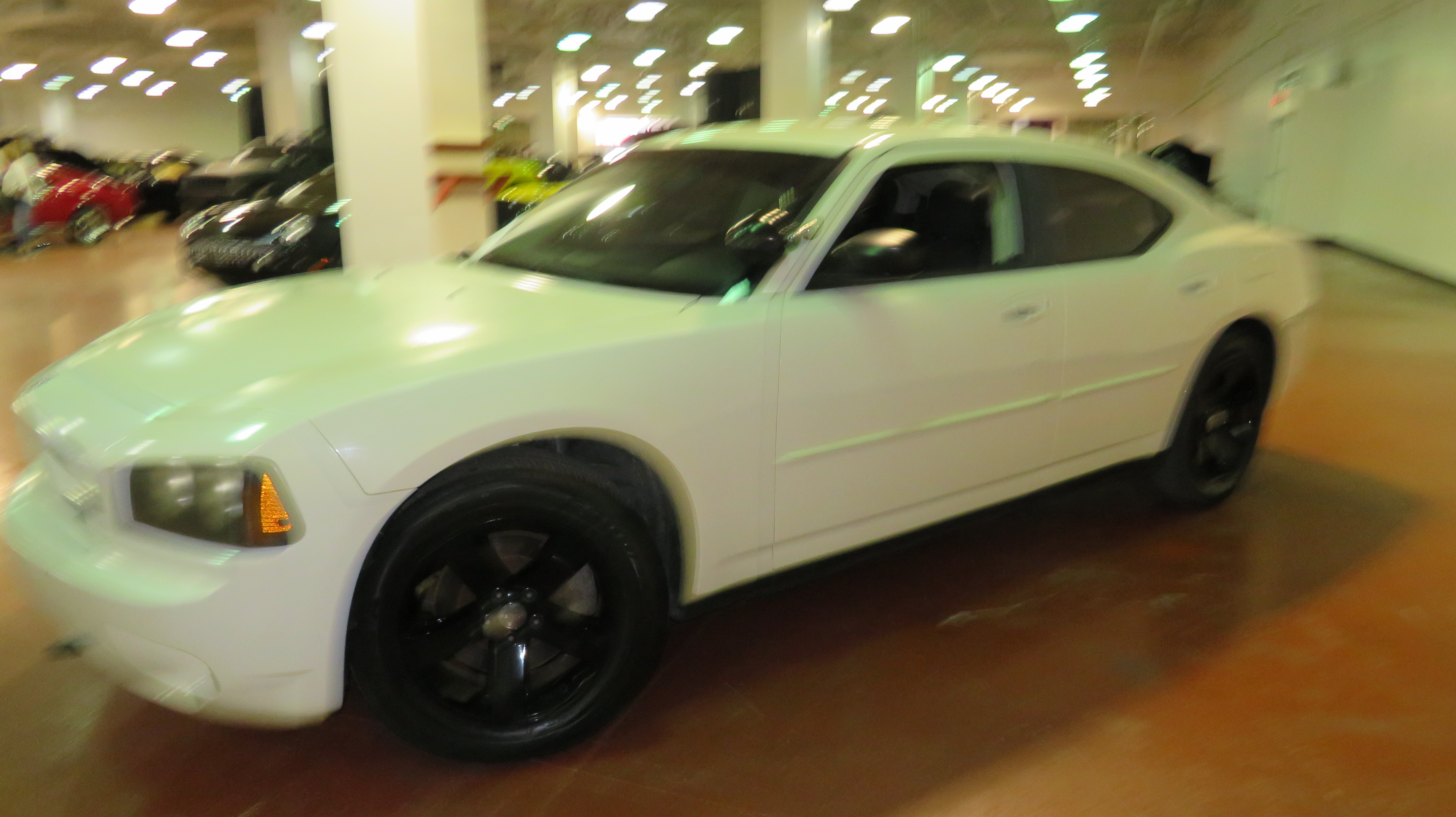 2nd Image of a 2010 DODGE CHARGER POLICE