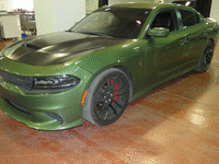 Image 2 of 14 of a 2018 DODGE CHARGER SRT HELLCAT