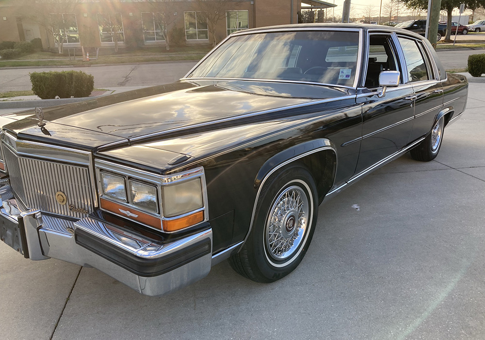 2nd Image of a 1989 CADILLAC BROUGHAM