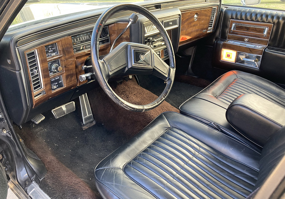 8th Image of a 1989 CADILLAC BROUGHAM
