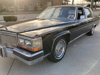 Image 2 of 13 of a 1989 CADILLAC BROUGHAM