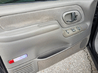 Image 11 of 18 of a 1998 CHEVROLET C1500