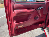 Image 11 of 19 of a 1996 FORD F-150 XLT
