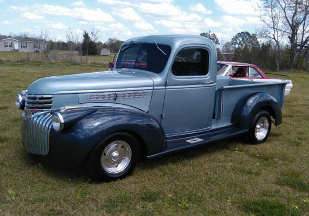 2nd Image of a 1946 CHEVROLET TRUCK