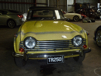 Image 4 of 16 of a 1968 TRIUMPH TR250