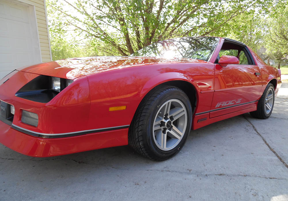 2nd Image of a 1986 CHEVROLET Z-28 CAMARO