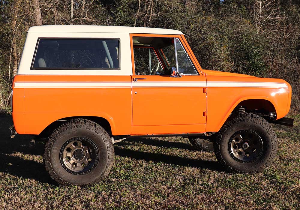 6th Image of a 1973 FORD BRONCO