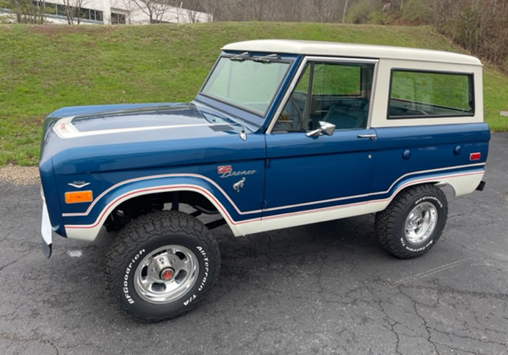 3rd Image of a 1975 FORD BRONCO