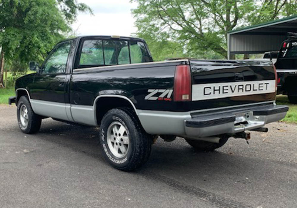3rd Image of a 1990 CHEVROLET K1500
