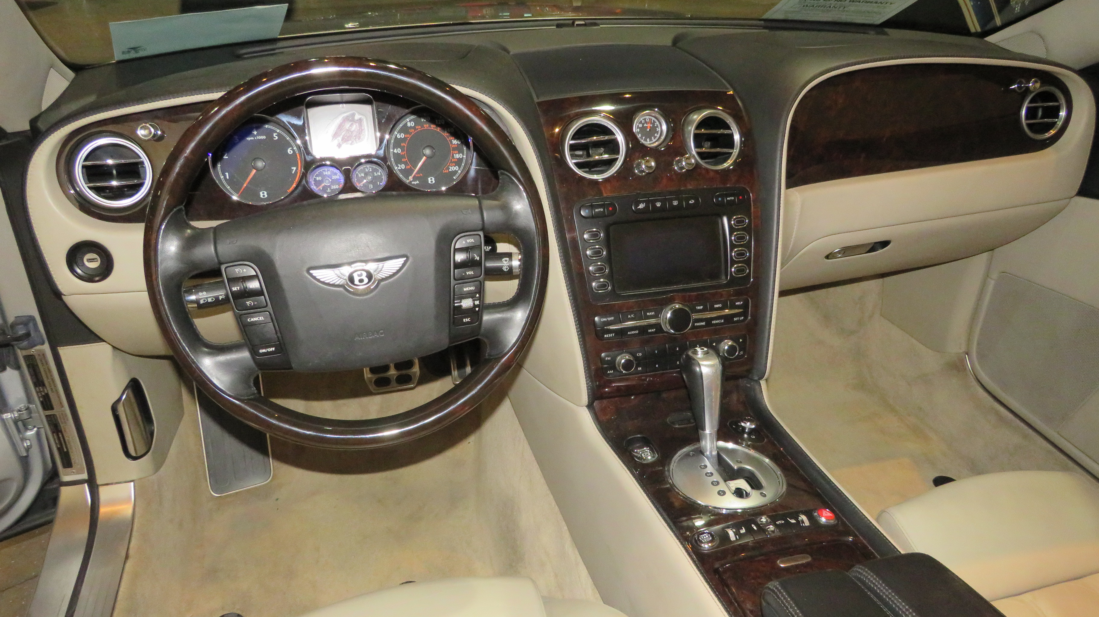 5th Image of a 2007 BENTLEY CONTINENTAL GTC