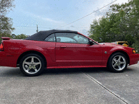 Image 8 of 14 of a 2004 FORD MUSTANG GT DELUXE