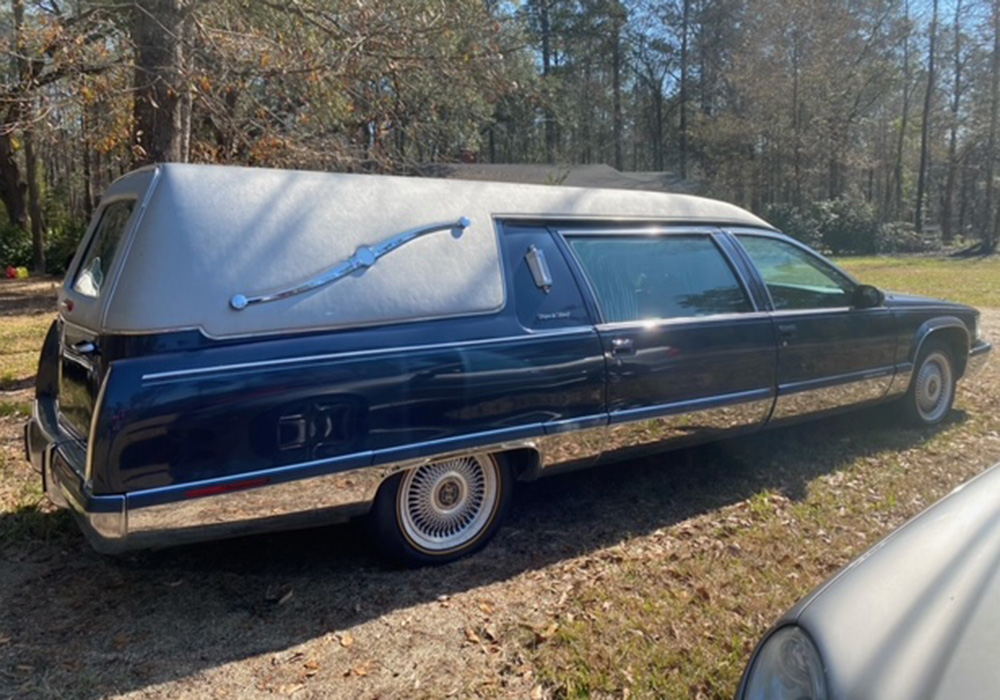 5th Image of a 1996 CADILLAC COMMERCIAL CHASSIS HEARSE