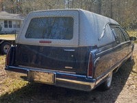 Image 4 of 16 of a 1996 CADILLAC COMMERCIAL CHASSIS HEARSE