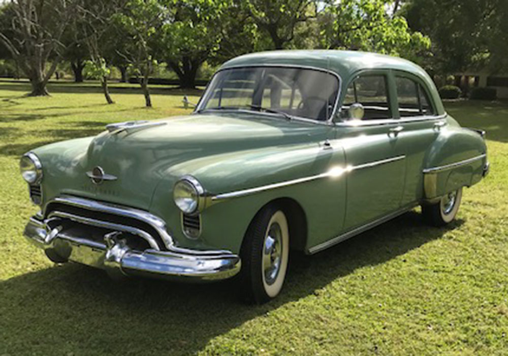 2nd Image of a 1950 OLDSMOBILE 88