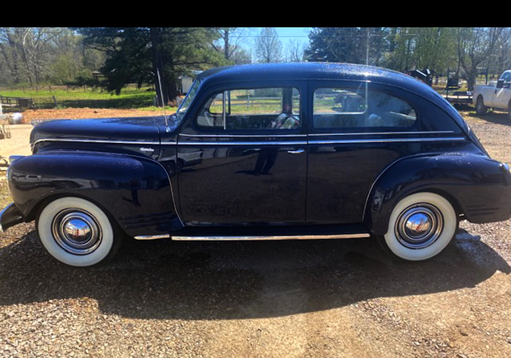 2nd Image of a 1941 PLYMOUTH PLYMOUTH SPECIAL DELUXE