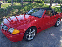 Image 2 of 14 of a 1991 MERCEDES-BENZ 500 500SL