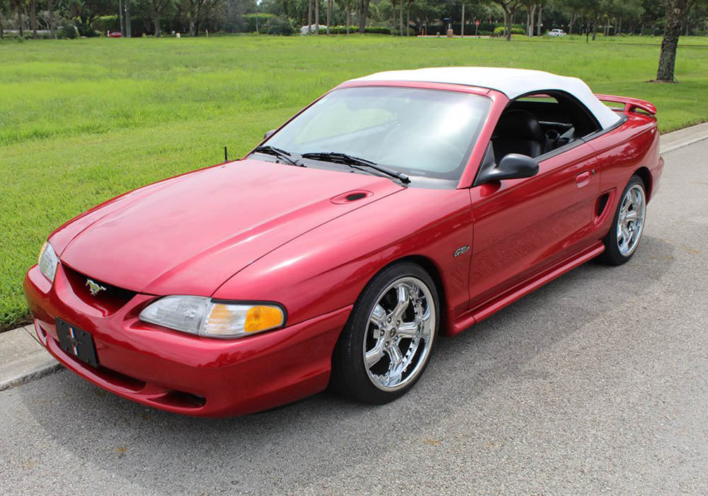 3rd Image of a 1996 FORD MUSTANG GT
