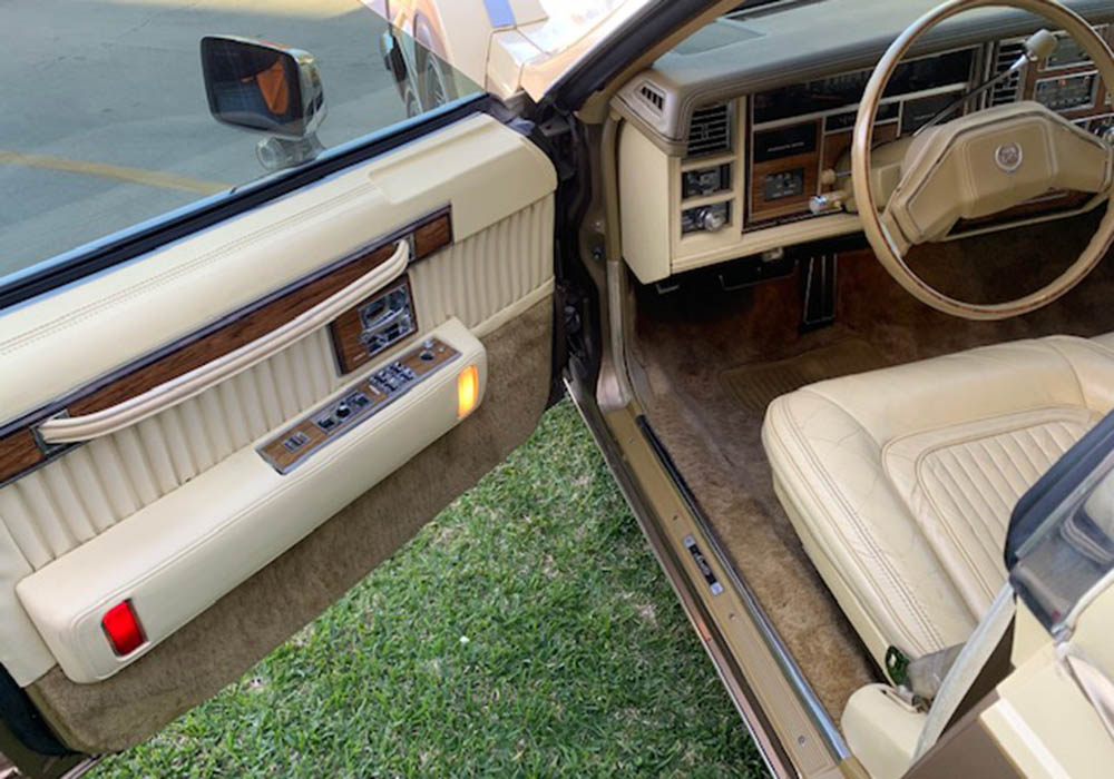 3rd Image of a 1980 CADILLAC SEVILLE