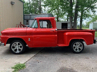 Image 4 of 14 of a 1963 CHEVROLET C10