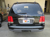 Image 5 of 14 of a 2004 LINCOLN AVIATOR