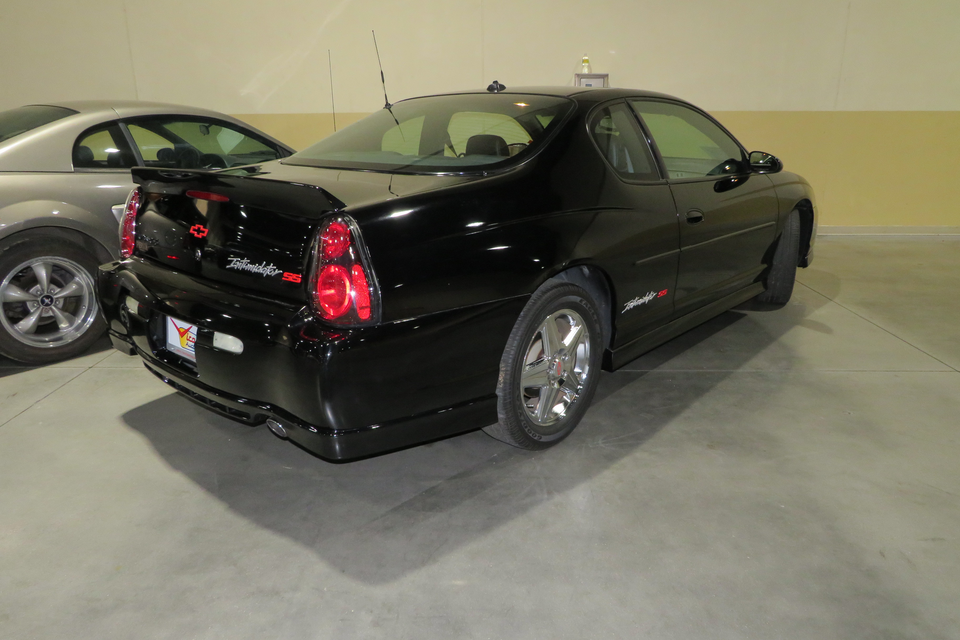 15th Image of a 2004 CHEVROLET MONTE CARLO HI-SPORT SS