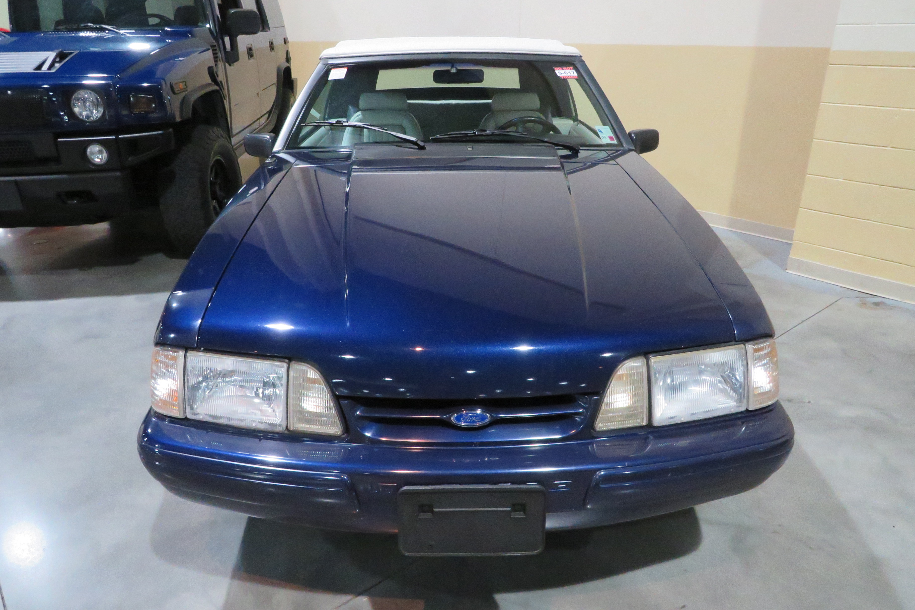 1st Image of a 1993 FORD MUSTANG LX