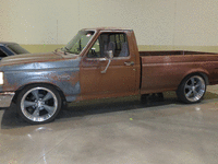 Image 3 of 13 of a 1990 FORD F-150