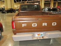 Image 10 of 13 of a 1990 FORD F-150
