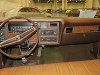 Image 3 of 12 of a 1973 FORD COUNTRY SQUIRE