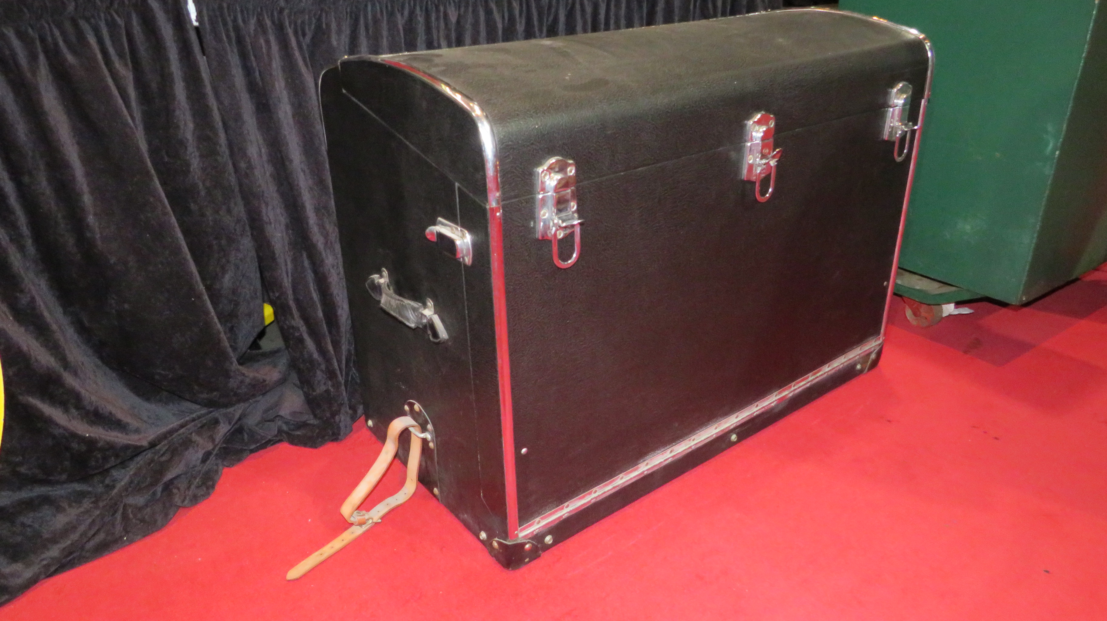 2nd Image of a N/A AUXILIARY VEHICLE TRUNK